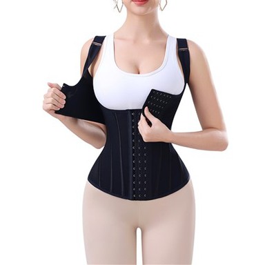 מאמן המותניים דוחף את השומן לאחור